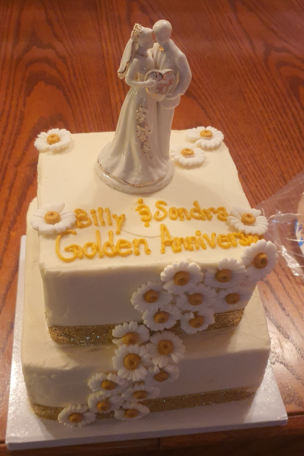 Bill Sondra Davis Anniversary Cake
